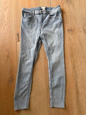 H&M Light Gray Skinny Jeggings